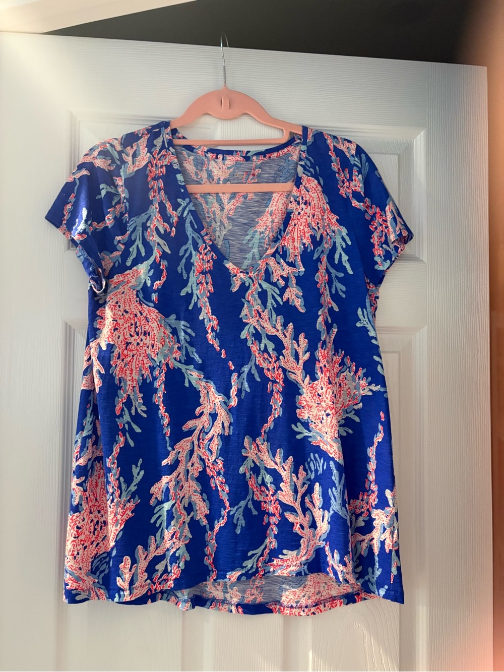 Lilly Pulitzer Blue Coral-Print V-Neck Top M